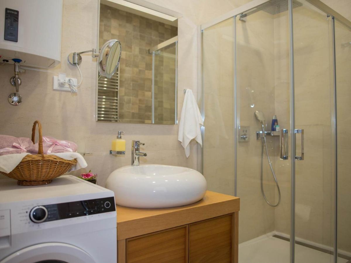 Apartment Faros ดูบรอฟนิก ภายนอก รูปภาพ